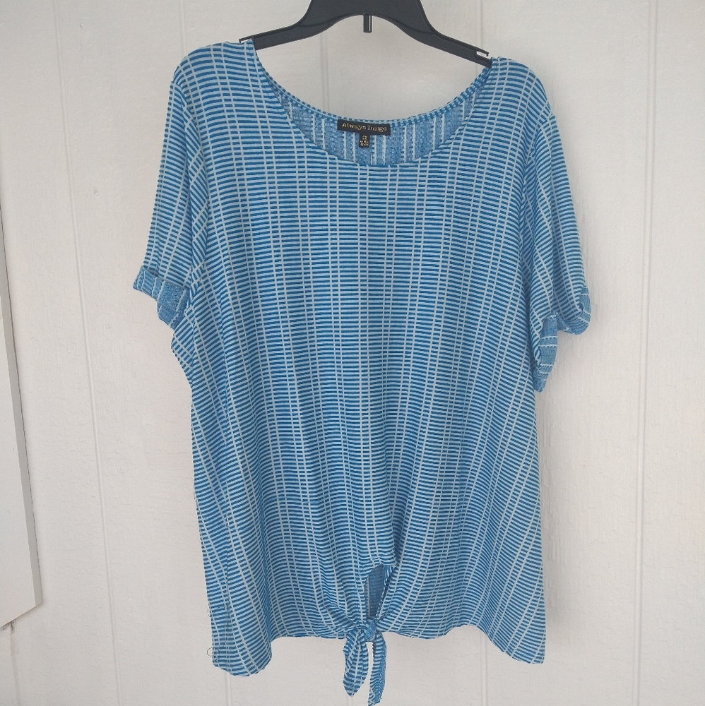 Always Indigo Top NWT Plus Size